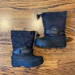 Columbia Powderbug Forty Boots